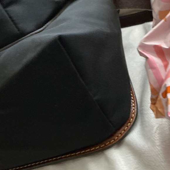 Sold Sold Dooney & Bourke Alto Crossbody Saddle Bag (EUC) - Picture 9 of 10